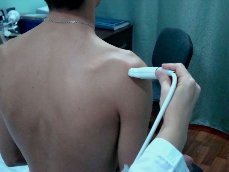 La physiothérapie moderne aidera à faire face aux symptômes de l'arthrose de l'épaule dès les premiers stades